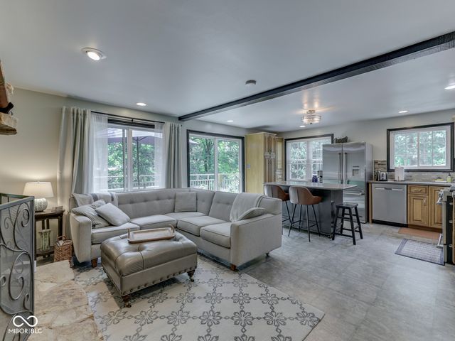 6323 Antelope Drive, Nineveh, IN 46164