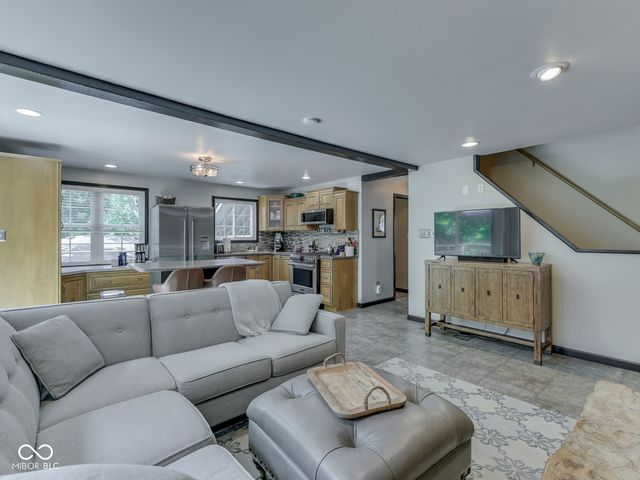 6323 Antelope Drive, Nineveh, IN 46164