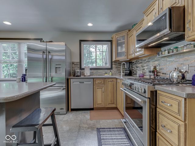 6323 Antelope Drive, Nineveh, IN 46164