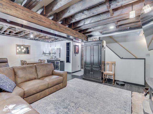 6323 Antelope Drive, Nineveh, IN 46164