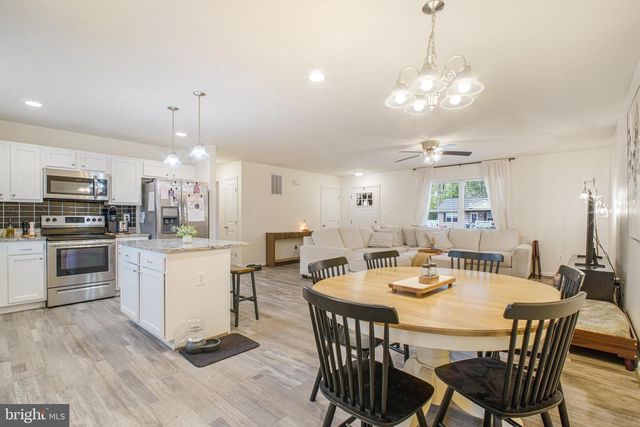 59 RUSTIC LN, Colonial Beach, VA 22443