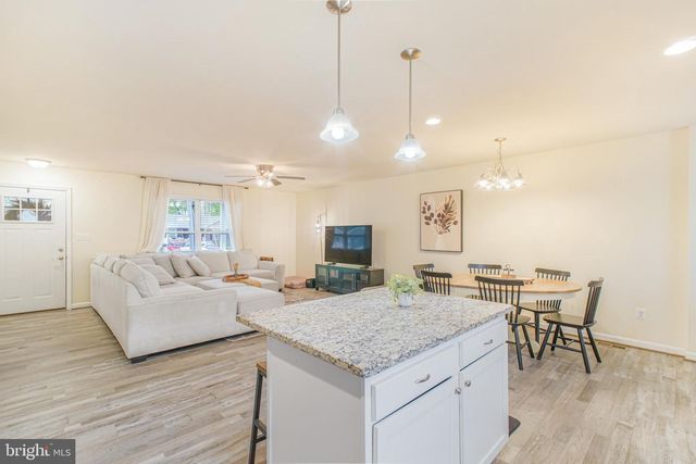 59 RUSTIC LN, Colonial Beach, VA 22443