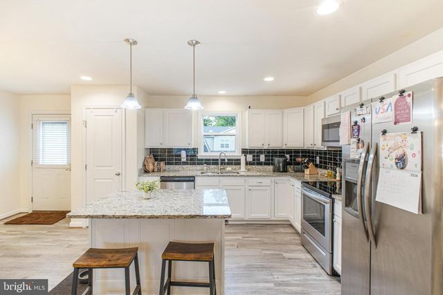 59 RUSTIC LN, Colonial Beach, VA 22443