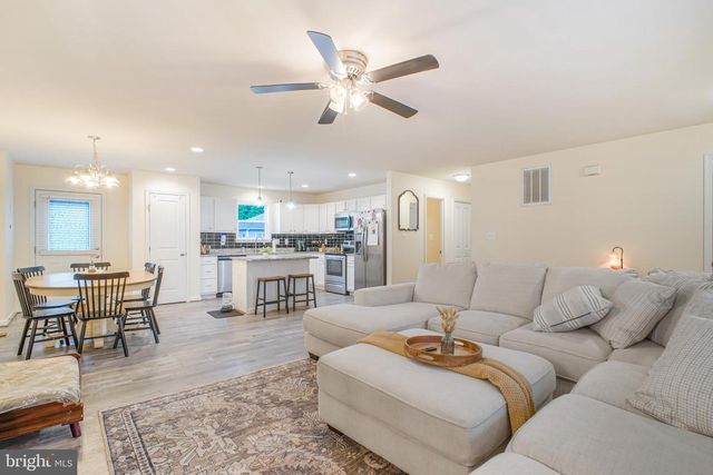 59 RUSTIC LN, Colonial Beach, VA 22443