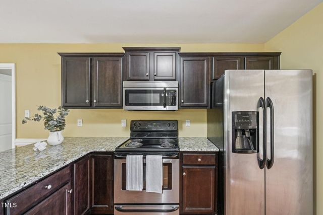 33 Bluestone Drive, Smithfield, NC 27577