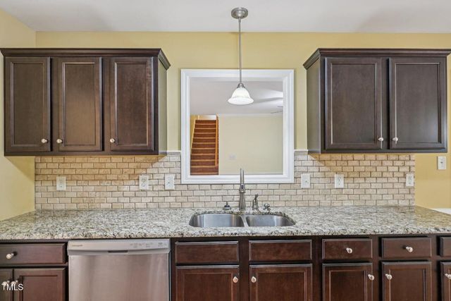33 Bluestone Drive, Smithfield, NC 27577