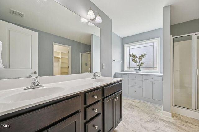 33 Bluestone Drive, Smithfield, NC 27577