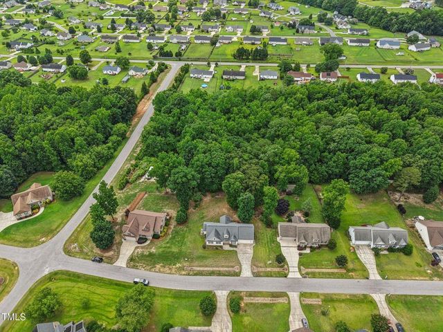 33 Bluestone Drive, Smithfield, NC 27577