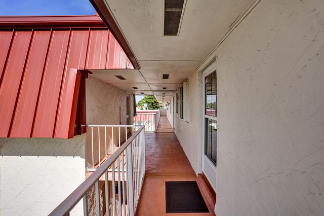 12014 Greenway Circle 206, Royal Palm Beach, FL 33411