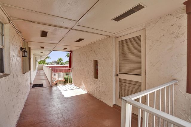 12014 Greenway Circle 206, Royal Palm Beach, FL 33411