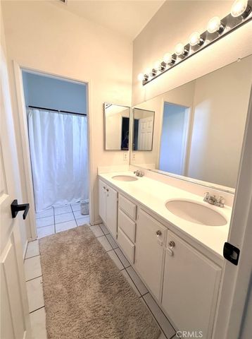 17886 Robusta, Riverside, CA 92503