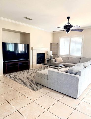 17886 Robusta, Riverside, CA 92503