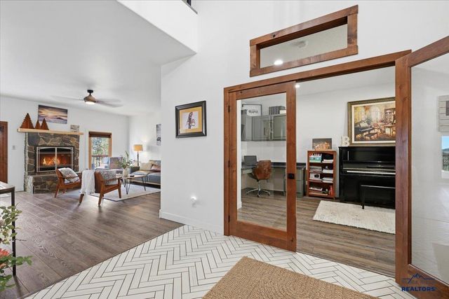 10131 N PONDEROSA DR, Black Hawk, SD 57718