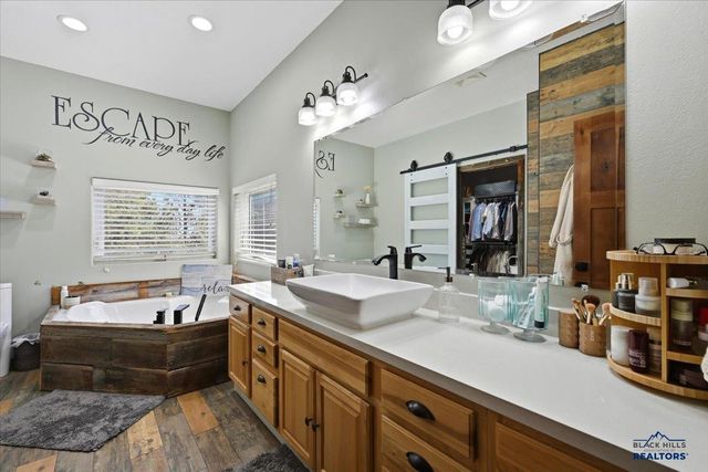 10131 N PONDEROSA DR, Black Hawk, SD 57718