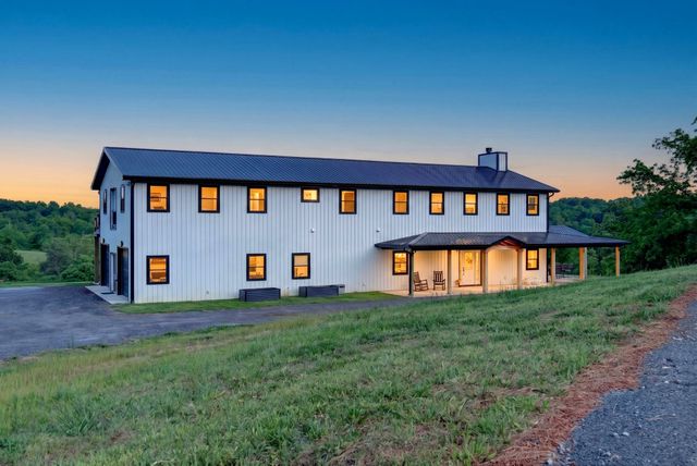 3485 Pinetree Cir, Palmyra, TN 37142