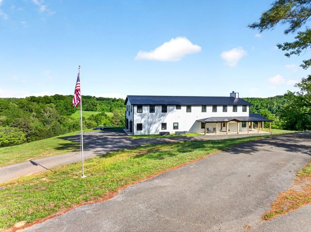 3485 Pinetree Cir, Palmyra, TN 37142