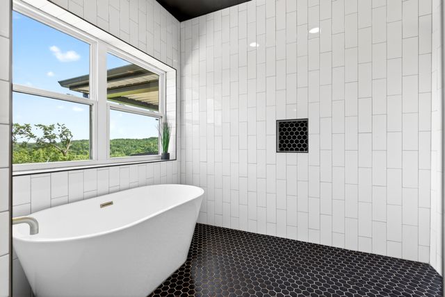 3485 Pinetree Cir, Palmyra, TN 37142