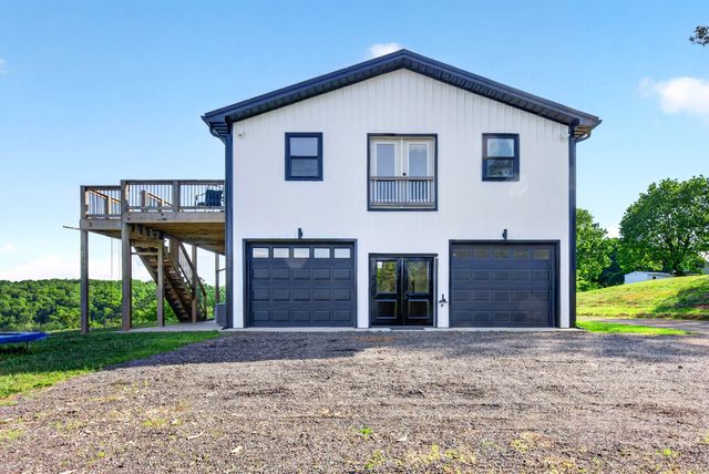 3485 Pinetree Cir, Palmyra, TN 37142