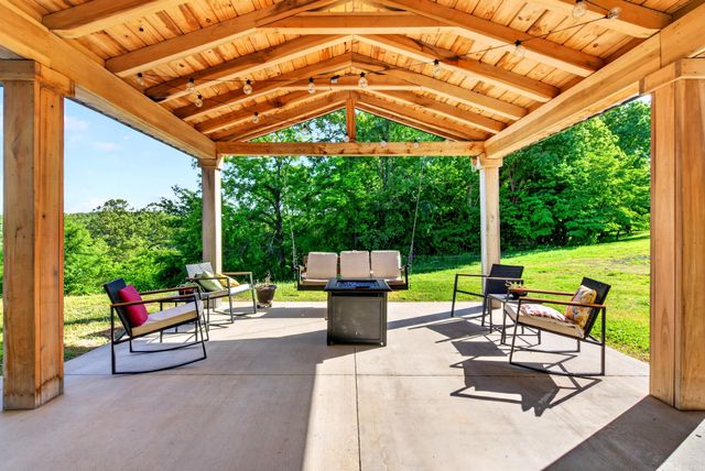 3485 Pinetree Cir, Palmyra, TN 37142