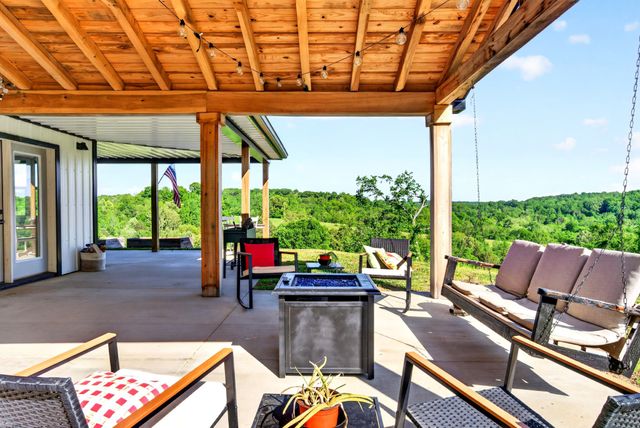 3485 Pinetree Cir, Palmyra, TN 37142