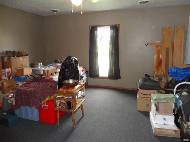 1010 W Warren Street, Mitchell, IN 47446