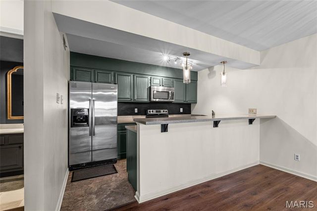 4235 W Pine Boulevard 3, St Louis, MO 63108