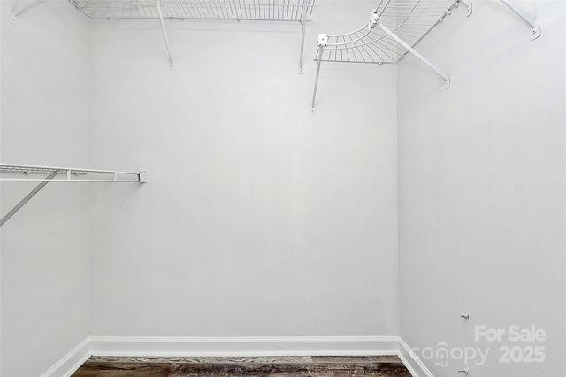 5810 Harris Grove Lane, Charlotte, NC 28212