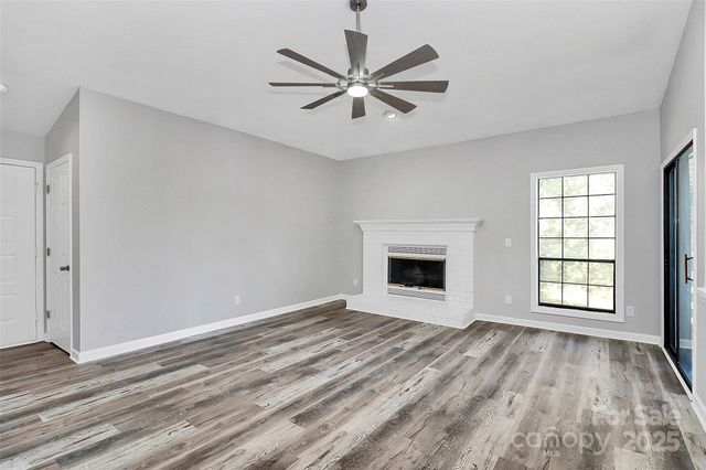 5810 Harris Grove Lane, Charlotte, NC 28212