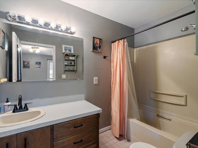 1315 8th Avenue NE, Brainerd, MN 56401