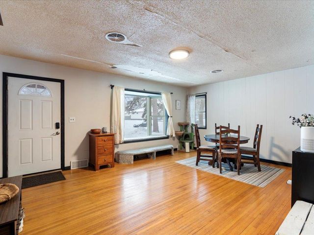 1315 8th Avenue NE, Brainerd, MN 56401