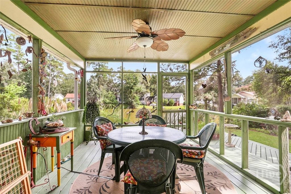 Image 11 of property listing at 511 Pointe South Drive, Savannah, GA 31410