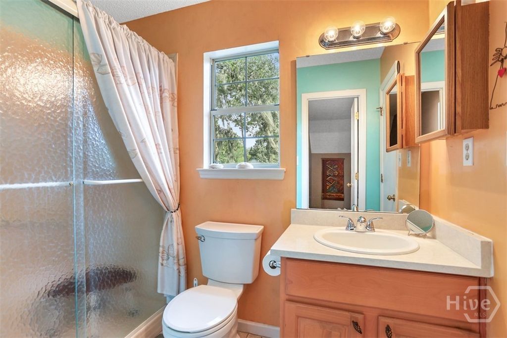 Image 34 of property listing at 511 Pointe South Drive, Savannah, GA 31410