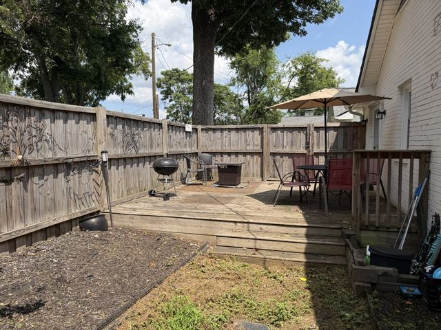 856B Kirkwood Ave, Nashville, TN 37204