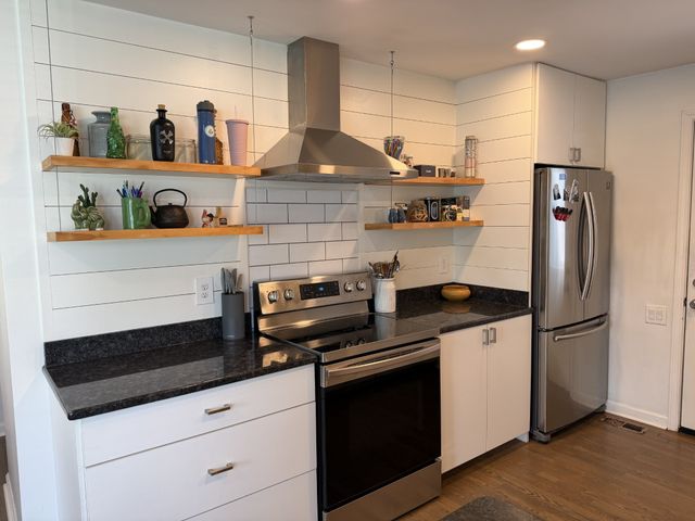 856B Kirkwood Ave, Nashville, TN 37204