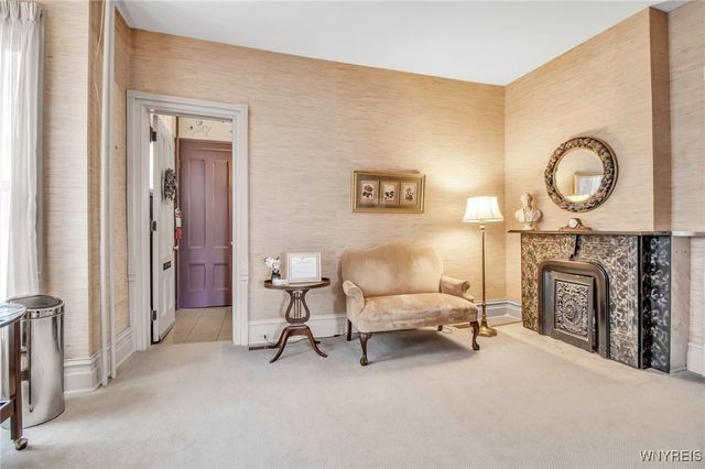 186 East Avenue, Lockport City, NY 14094