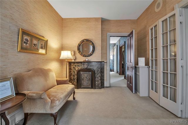 186 East Avenue, Lockport City, NY 14094