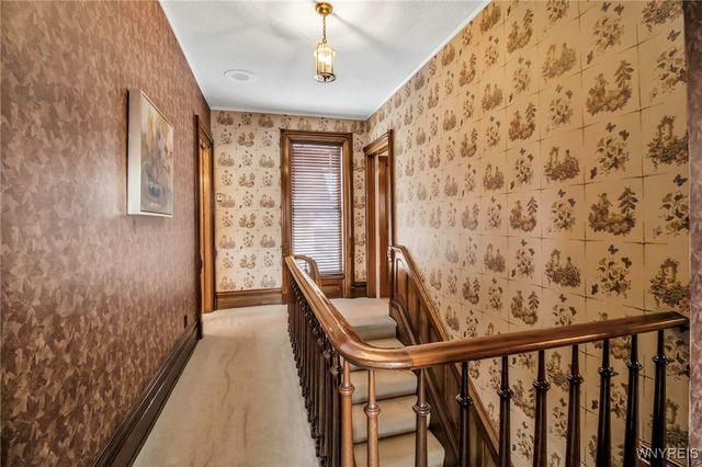 186 East Avenue, Lockport City, NY 14094