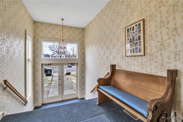 186 East Avenue, Lockport City, NY 14094