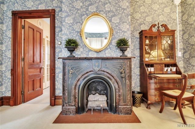 186 East Avenue, Lockport City, NY 14094