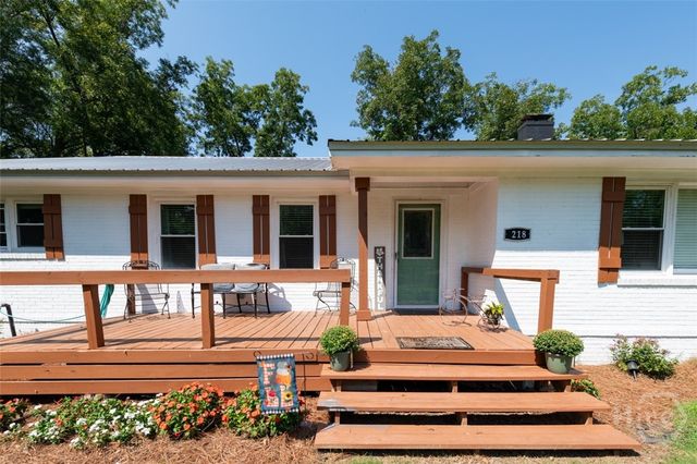 218 Turpentine Drive, Portal, GA 30450