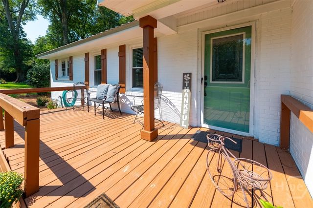 218 Turpentine Drive, Portal, GA 30450