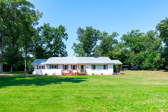 218 Turpentine Drive, Portal, GA 30450