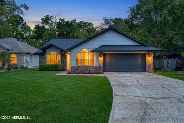 2123 BIRCH BARK Court E, Jacksonville, FL 32246