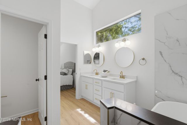 2123 BIRCH BARK Court E, Jacksonville, FL 32246