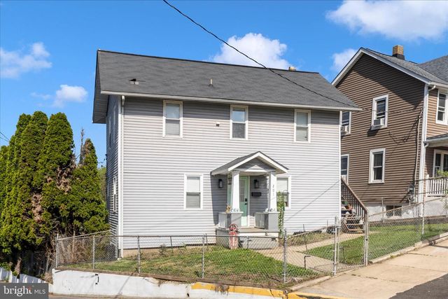 201 N MAPLE AVE, Brunswick, MD 21716