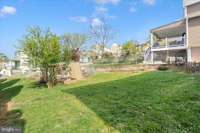 201 N MAPLE AVE, Brunswick, MD 21716