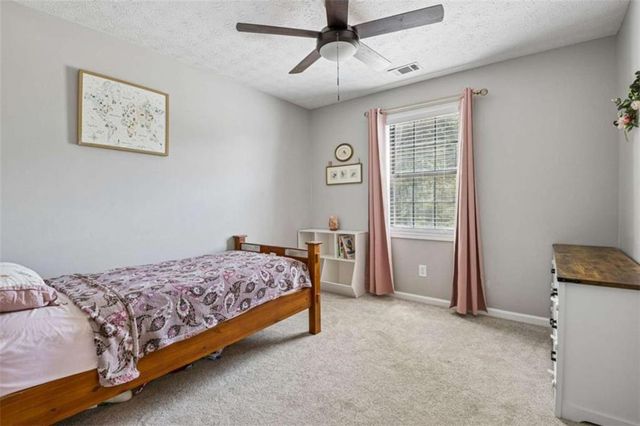 1492 Sir Knights Way, Lawrenceville, GA 30045