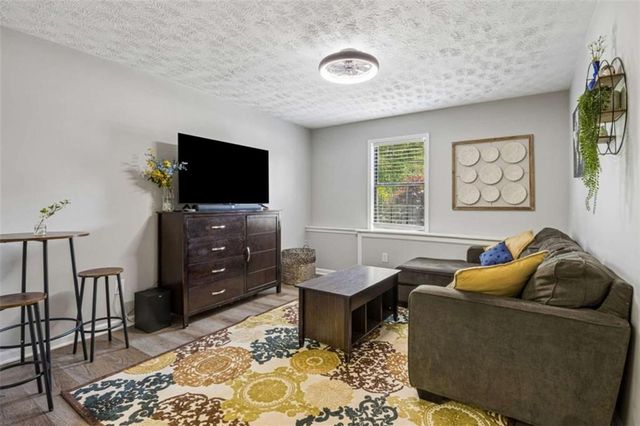 1492 Sir Knights Way, Lawrenceville, GA 30045