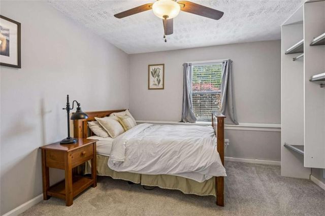 1492 Sir Knights Way, Lawrenceville, GA 30045