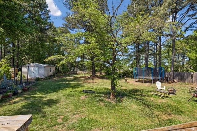 1492 Sir Knights Way, Lawrenceville, GA 30045